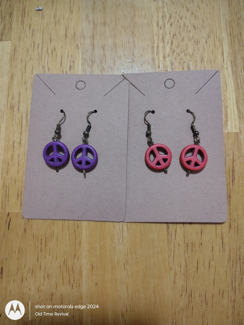 Peace Sign Dangle Drop Earrings Retro Hippie Jewelry Handmade Boho Festival - Picture 1 of 3